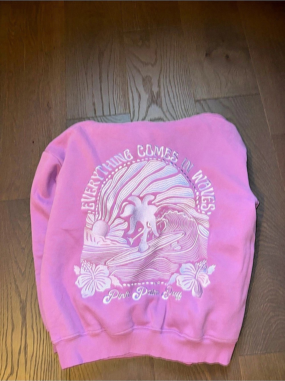 Pink Palm Puff “Everything Comes in Waves” Açai (medium)